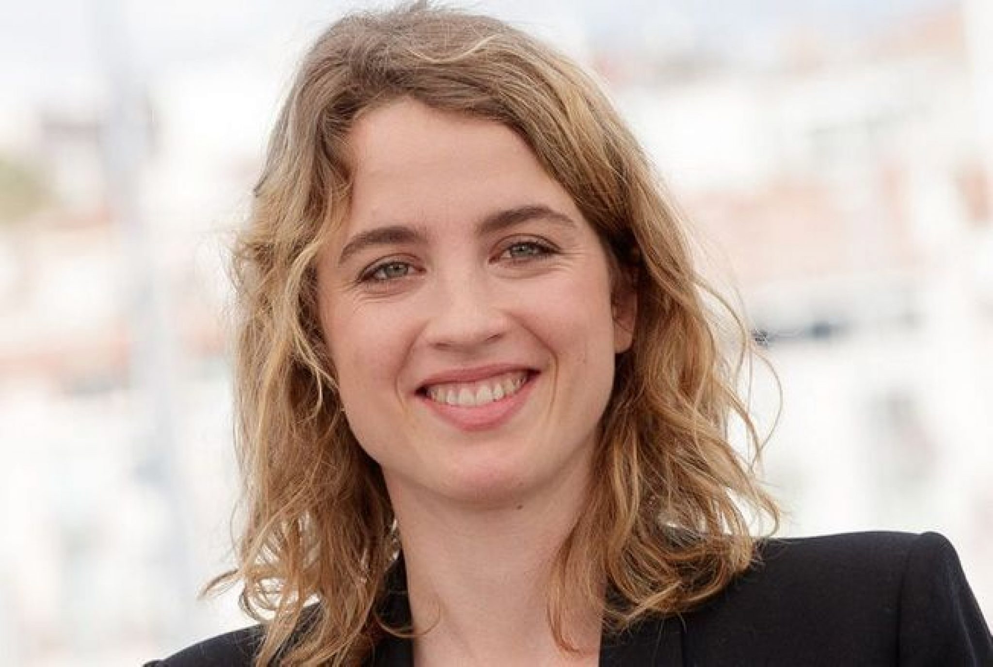 Adele haenel short hair