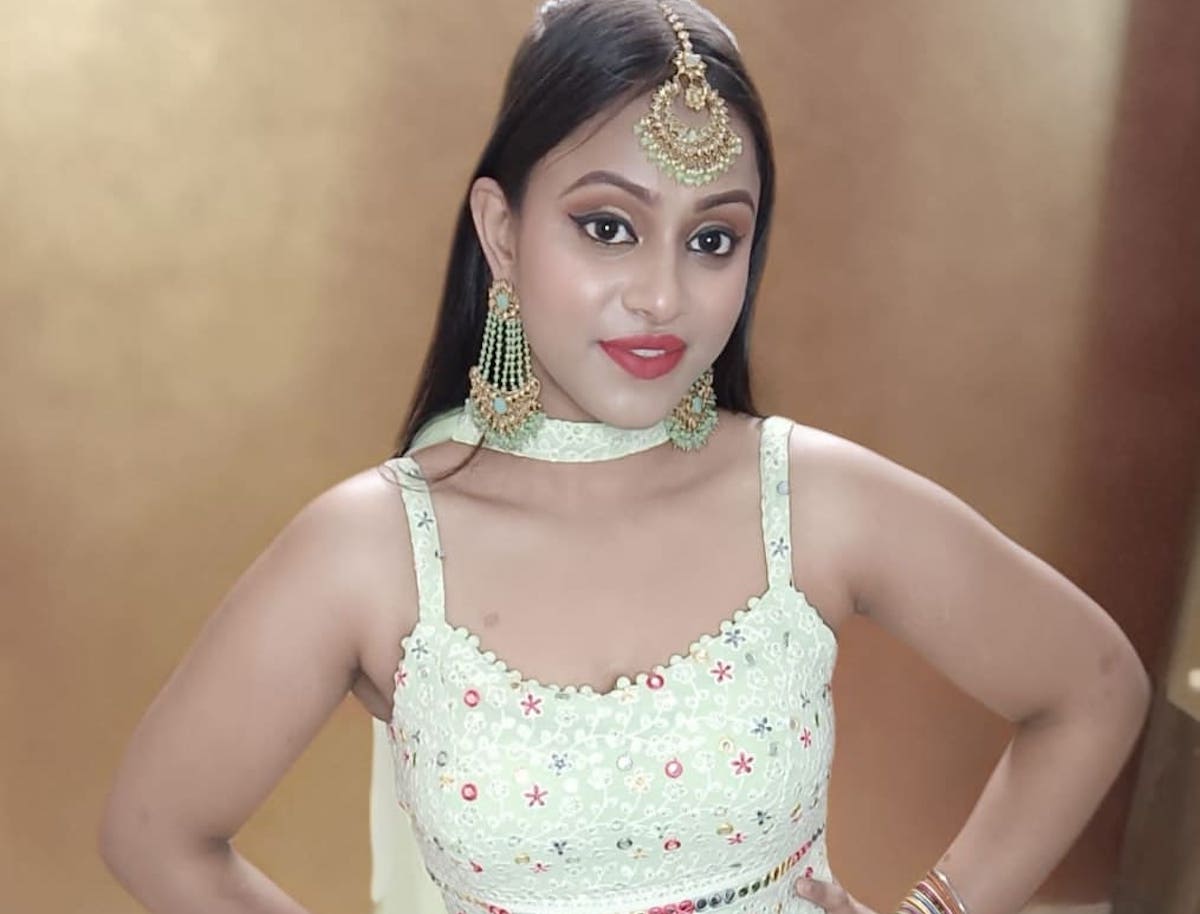 Pihu Kanojia Tanisha Kanojia Age Figure Web Series